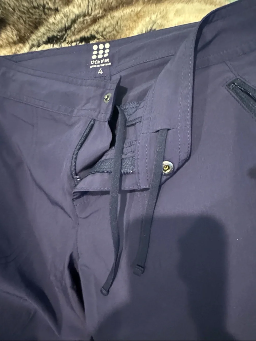 Title Nine Dark Navy 8 1/2 inch inseam Rogue Shorts - Picture 4 of 7